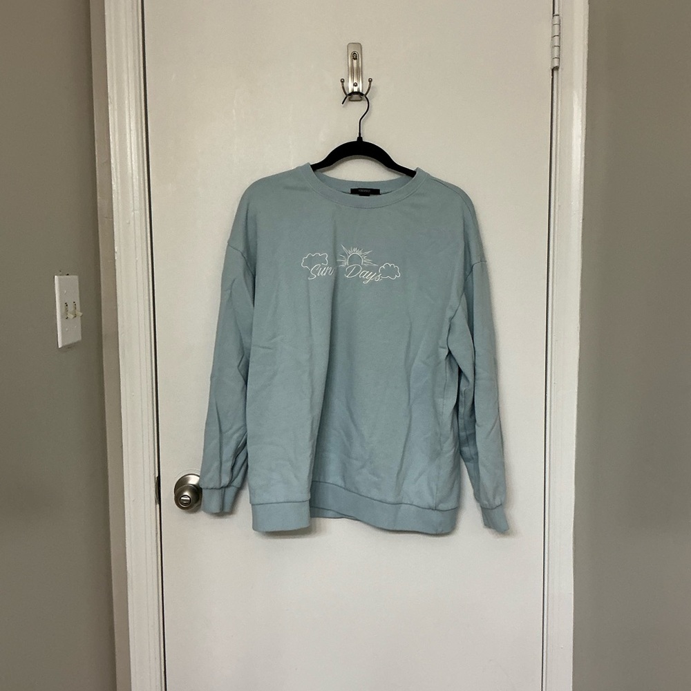 Sweatshirt